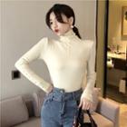 Buttoned Turtlneck Long-sleeve Knit Top