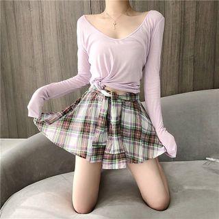 Plain Long-sleeve Top / Plaid High-waist Skirt