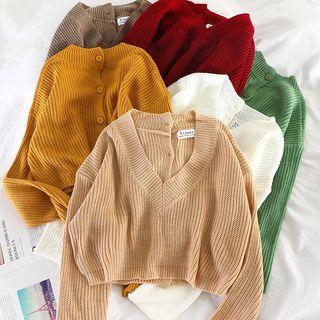 Cropped Button-back Sweater