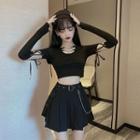 Detachable-sleeve Chained Cropped T-shirt / Pleated Mini A-line Skirt