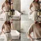 V-neck Roll-edge T-shirt