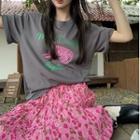 Short-sleeve Tiger Print T-shirt / Floral Midi A-line Skirt