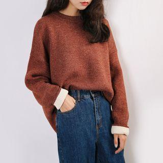 Round-neck Dip-back Knit Sweater