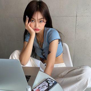 Cap-sleeve Cropped Top / Harem Pants