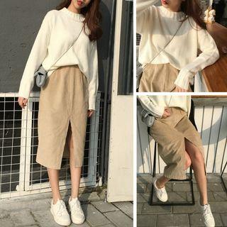 Plain Corduroy Midi-skirt / Plain Sweater