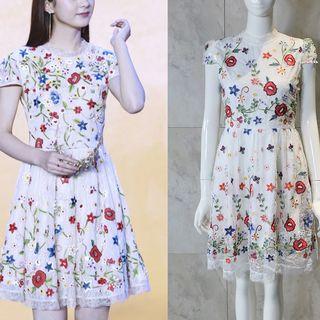Short-sleeve Embroidery Lace Dress