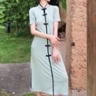 Traditional Chinese Short-sleeve Contrast Trim Frog Buttoned A-line Midi Dress Pea Green - One Size