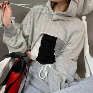 Cropped Hoodie / Color Block Tank Top