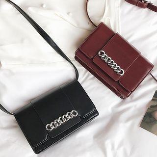 Chain Detail Flap Cross Bag