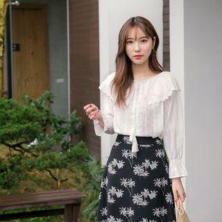 Off-shoulder Ruffled Lace Top