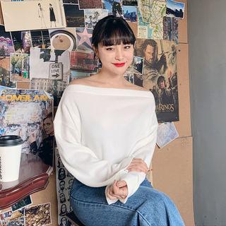 Off-shoulder Napped Plain Top