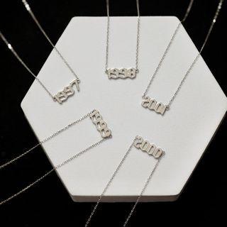 Numbering Choker Necklace