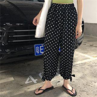 Short-sleeve Tie-back T-shirt/ Cropped Dotted Baggy Pants