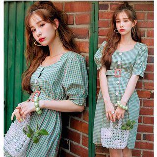 Set: Short-sleeve Mini Plaid A-line Dress + Belt Green - One Size