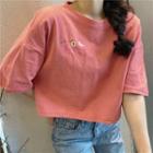 Elbow-sleeve Fruit Embroidered Crop T-shirt