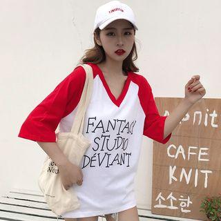 3/4-sleeve Raglan V-neck T-shirt