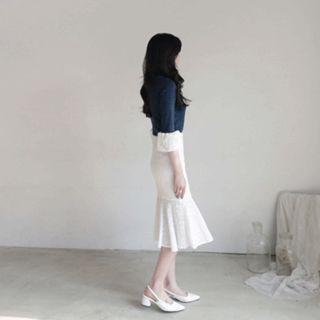 Band-waist Ruffle-hem Lace Skirt