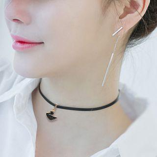 Swan Choker