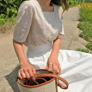 Square-neck Short-sleeve Blouse
