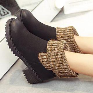 Knit Panel Chelsea Short Boots
