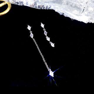 Asymmetric Earring 1 Pair - Non Matching - One Size