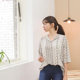 3/4-sleeve Open-placket Pattern Top