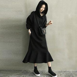 Long-sleeve Hooded Ruffle Hem Midi Dress