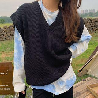 Long-sleeve Tie-dyed T-shirt / Knit Vest