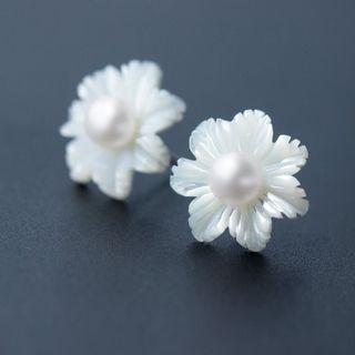 Beaded Flower Stud Earring 1 Pair - Silver & White - One Size