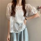 Puff-sleeve Round-neck Lace Blouse
