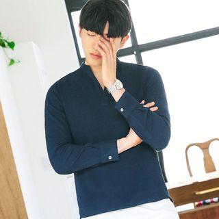 Open-placket Colored T-shirt
