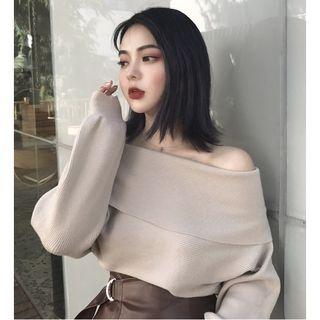 Off-shoulder Long-sleeve Sweater