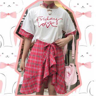 Set: Lettering Elbow Sleeve T-shirt + Plaid A-line Skirt