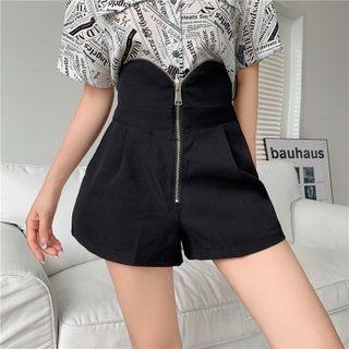 Elbow-sleeve Lettering Blouse / High-waist Shorts