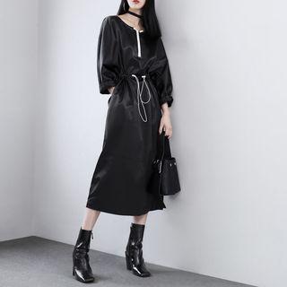Drawstring-waist 3/4-sleeved Midi Dress