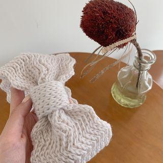 Wide-brimmed Knit Hair Band
