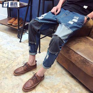 Panel Distressed Jeans