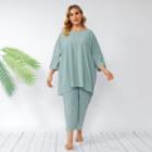 Plus Size Set: 3/4 Sleeve Plain T-shirt + Crop Pants