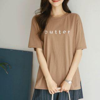 Butter Lettering-embroidered T-shirt
