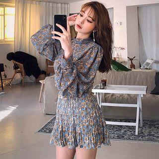 Set: Floral Shirt + Pleated Skirt