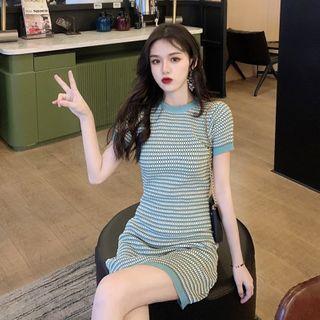 Short-sleeve Plaid Mini A-line Dress Green - One Size