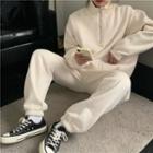 Zip Neck Pullover / Sweatpants