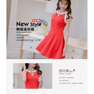 Cutout-front Sleeveless A-line Dress