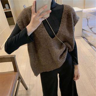 Long-sleeve Turtleneck Top / Vest / Wide-leg Pants