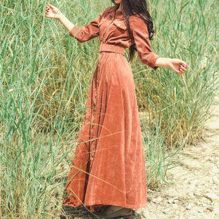 Single-breasted 3/4-sleeve Maxi A-line Dress