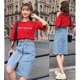 Set: Lettering Elbow-sleeve T-shirt + Denim Skirt