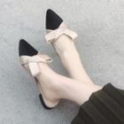 Pointy Toe Two Tone Bow Accent Mules