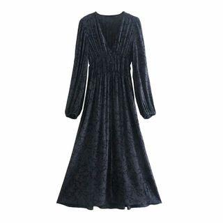 V-neck Long-sleeve Patterned Dress