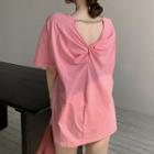Short-sleeve Knotted-back T-shirt