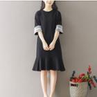 Lace Trim 3/4 Sleeve Ruffle Hem Dress